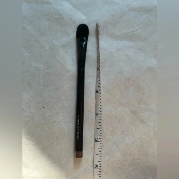 Rae Morris Jishaku #10: Deluxe Oval Shadow - Picture 4 of 5